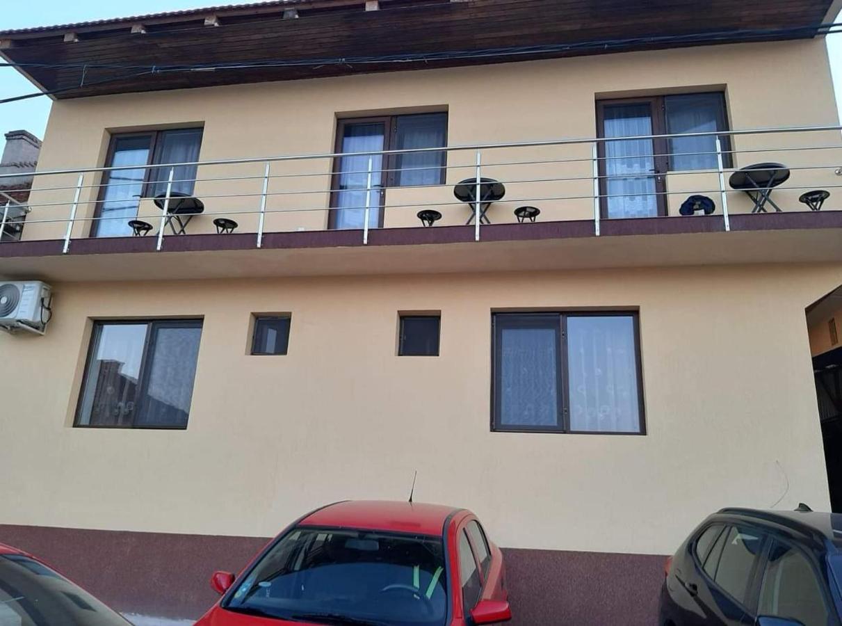 מלון Orşova Casa Dalys מראה חיצוני תמונה