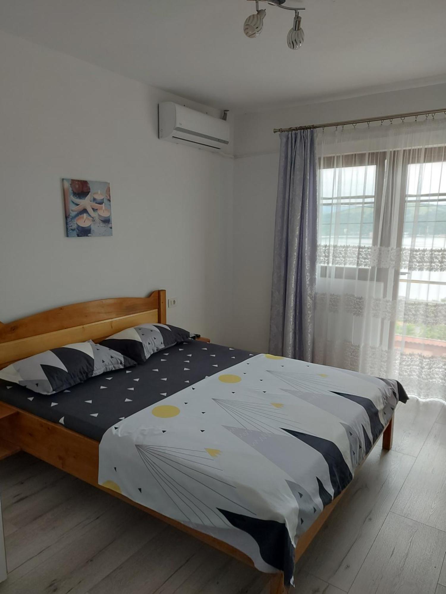מלון Orşova Casa Dalys מראה חיצוני תמונה