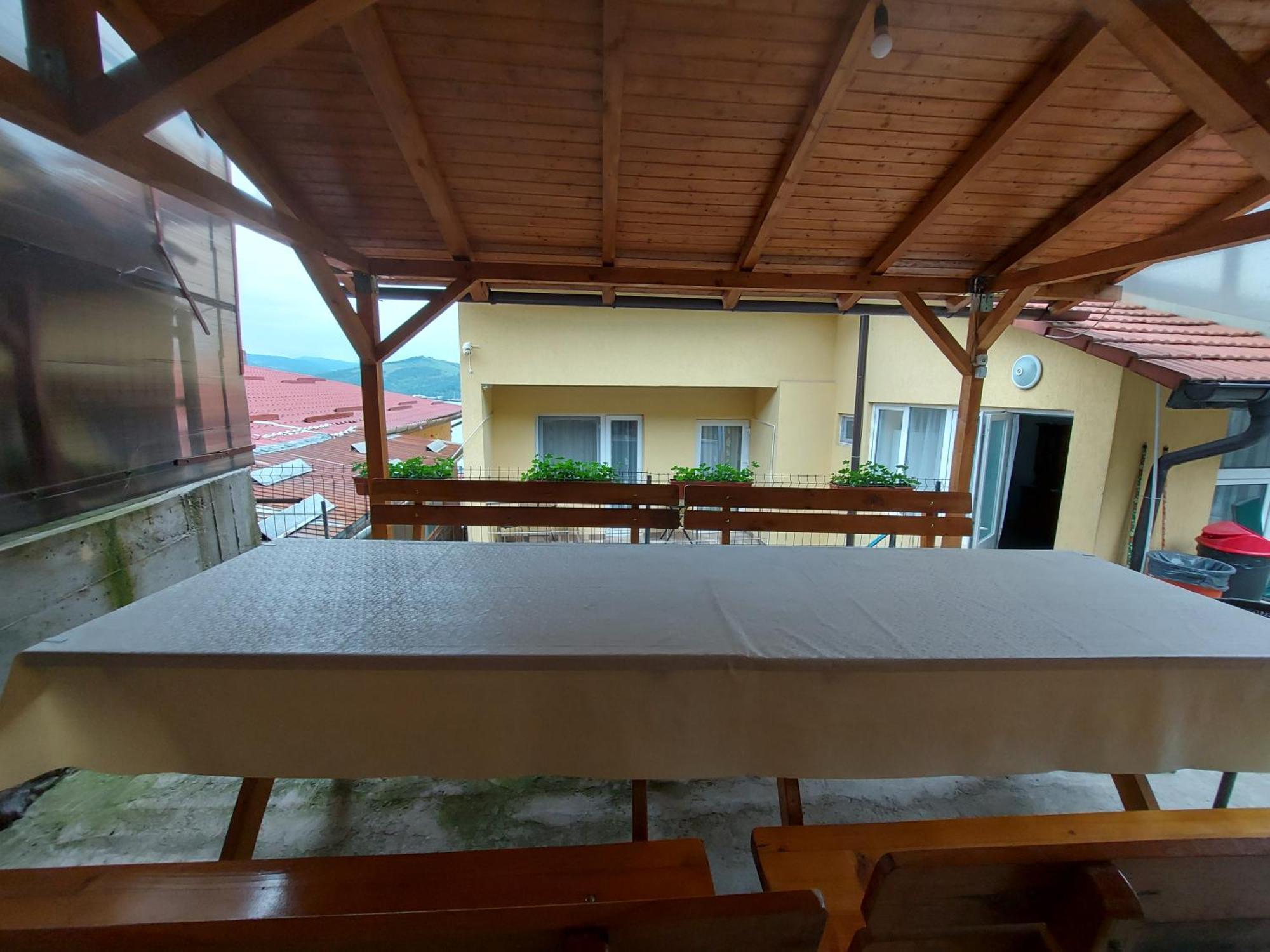 מלון Orşova Casa Dalys מראה חיצוני תמונה