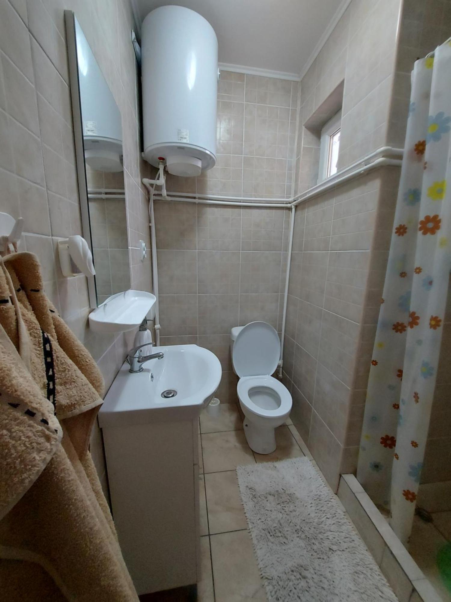 מלון Orşova Casa Dalys מראה חיצוני תמונה
